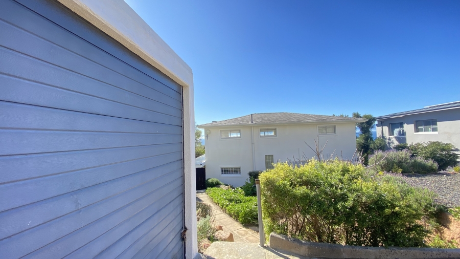 3 Bedroom Property for Sale in Murdock Valley Western Cape